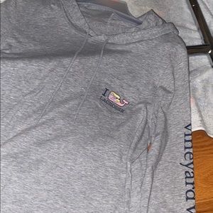 Vineyard Vines hooded long sleeve